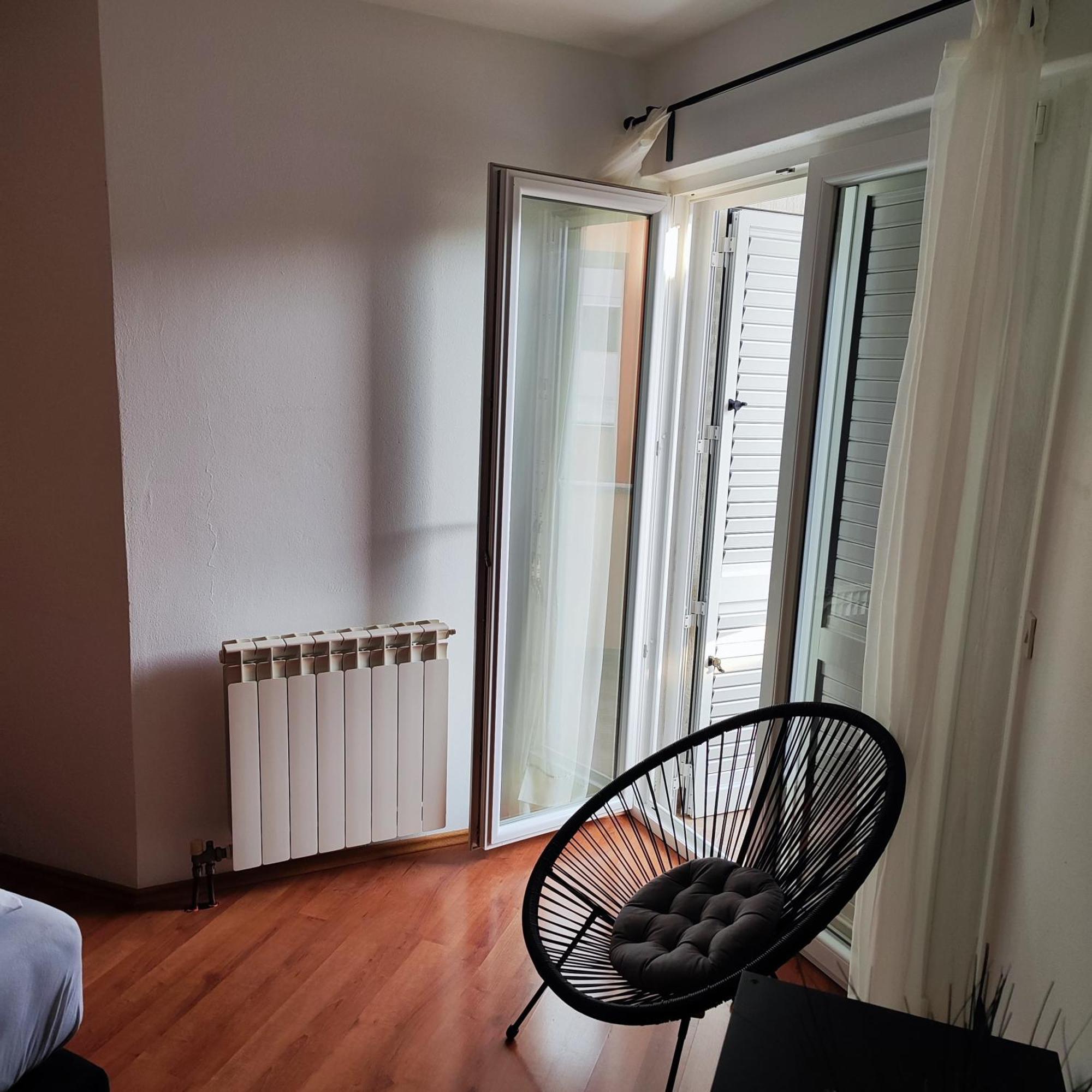 Apartmani Ivana 普纳特 外观 照片